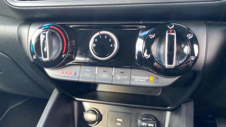 Hyundai Kona 1.0 TGDi 48V MHEV SE Connect 5dr Petrol Hatchback